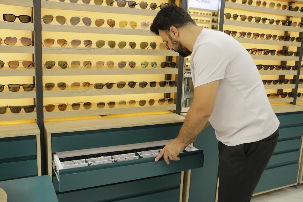 İnternetten kontakt lens satışının önünü açan yasal düzenleme optik sektöründe
