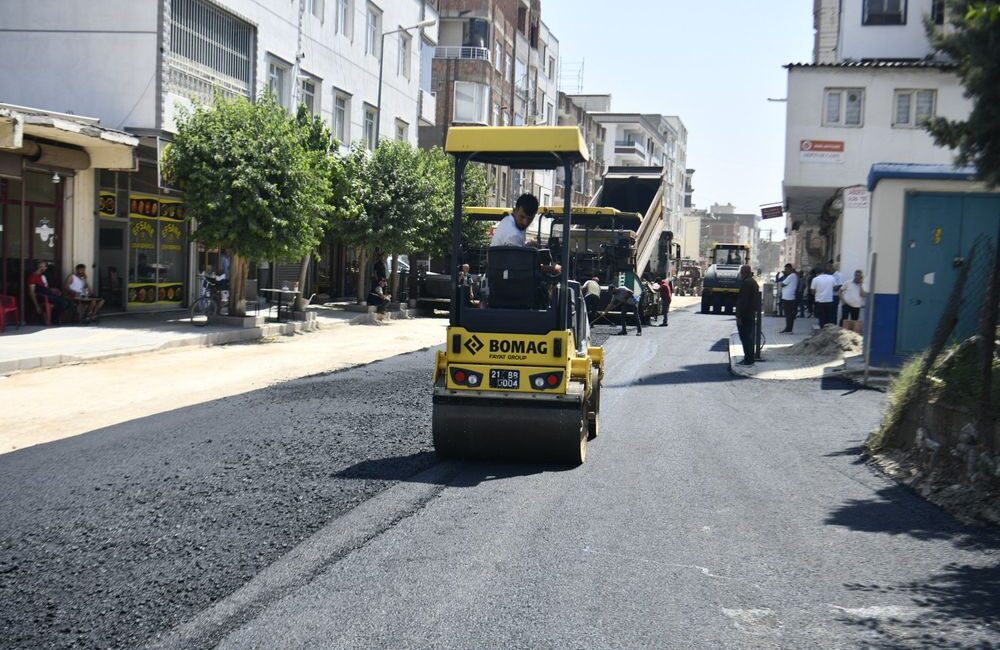 Diyarbakır Büyükşehir Belediyesi, Bismil ilçesinde ulaşım altyapısını güçlendirmek amacıyla bin