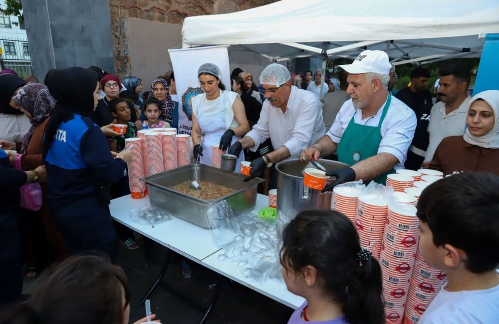 Diyarbakır Büyükşehir Belediyesi, Muharrem Ayı kapsamında Dağkapı Meydanı, Koşuyolu Parkı