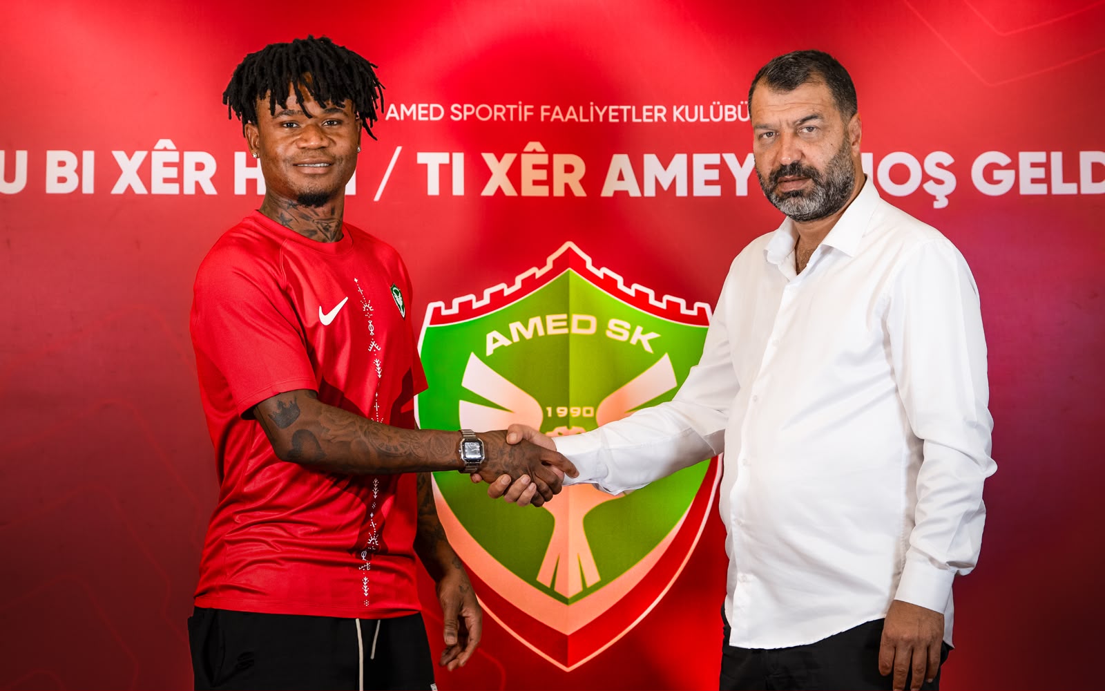 Amedspor Nijeryalı Golcü Gift Orban ile sözleşme imzaladı