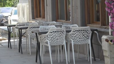 Diyarbakır'da etkisini artıran aşırı sıcaklar günlük yaşamı olumsuz etkiliyor. Sabah