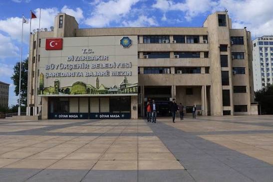 Diyarbakır Büyükşehir Belediyesi, çeşitli birimlerde görevlendirilmek üzere planlanan personel alım