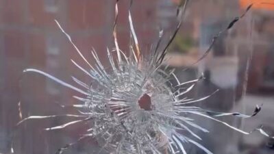 Diyarbakır'da bir evin penceresine kurşun isabet etti. Olayda ölen ya
