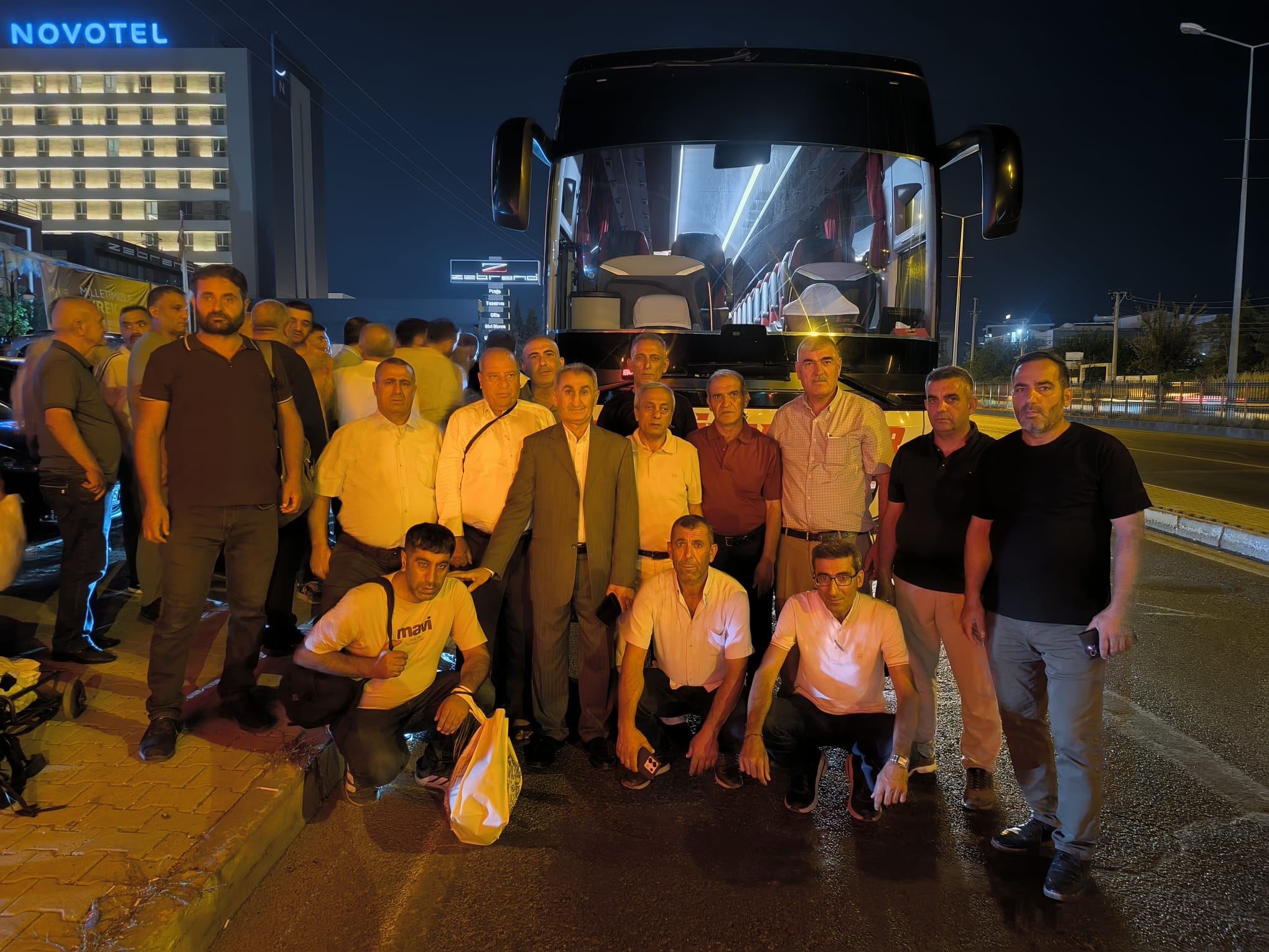 Diyarbakır'da Ak Parti il başkan yardımcısı ve Sivil Toplum ve 