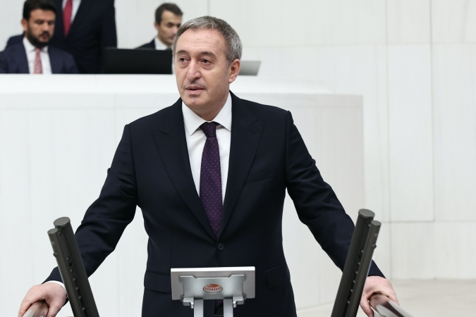 Çatışma ve şiddet zemininden çıkma fırsatının önlerinde durduğunu belirten DEM