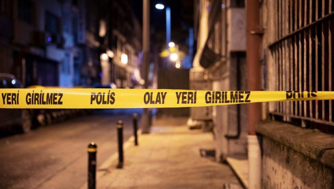 Diyarbakır’ın Yenişehir ilçesinde Ofis semtinde bulunan bir caminin avlusunda ismi