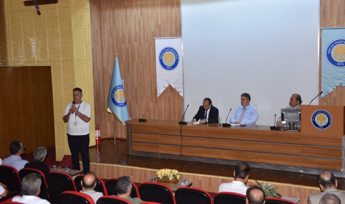 Dicle Üniversitesi Tıp Fakültesi Hastanesi Hastane Danışma Kurulu Toplantısı gerçekleştirildi.