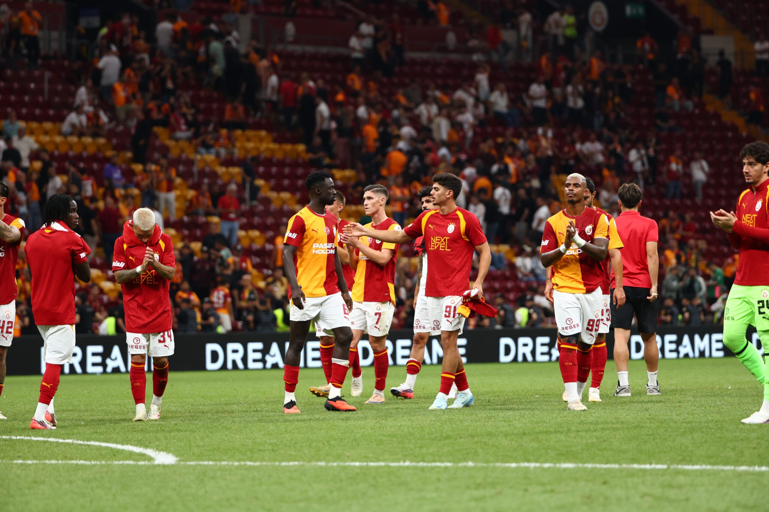 Galatasaray, Trendyol Süper Lig 2026-2027 sezonunun ilk haftasında sahasında Çorum