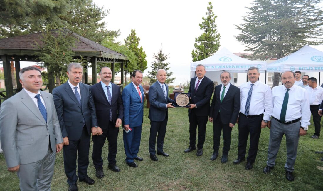 Malazgirt Zaferi’nin 955. yıl dönümü etkinlikleri kapsamında Bitlis’in Ahlat ilçesinde
