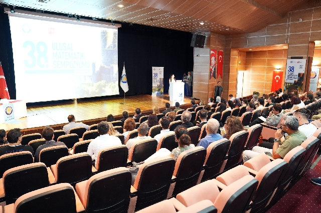 Dicle Üniversitesi Fen Fakültesi Matematik Bölümü ile Türk Matematik Derneği
