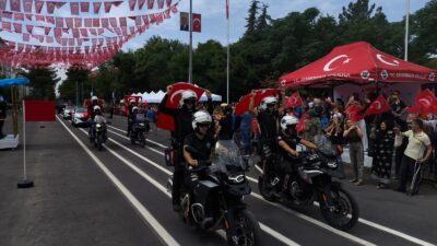 Diyarbakır’da, 30 Ağustos Zafer Bayramı düzenlenen etkinliklerle kutlandı.