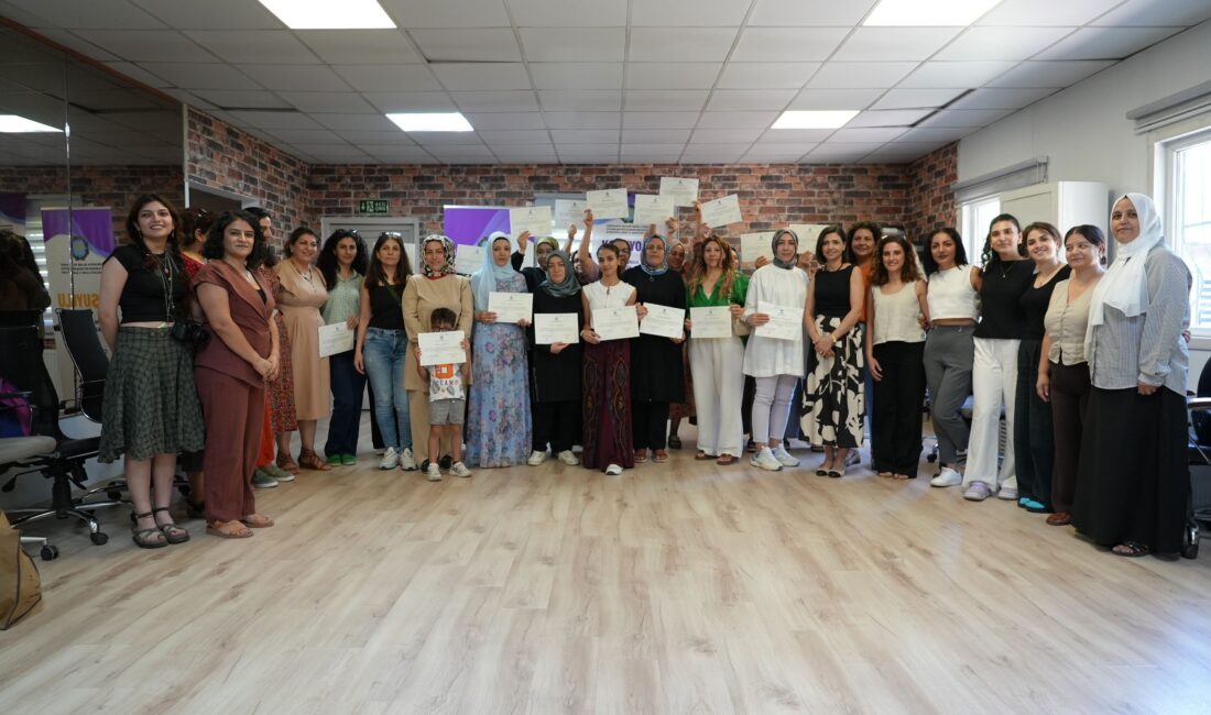 Diyarbakır Büyükşehir Belediyesinin düzenlediği Epoksi Atölyesi ile Klima-Kombi Bakımı kurslarını