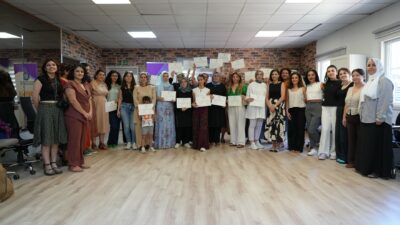 Diyarbakır Büyükşehir Belediyesinin düzenlediği Epoksi Atölyesi ile Klima-Kombi Bakımı kurslarını