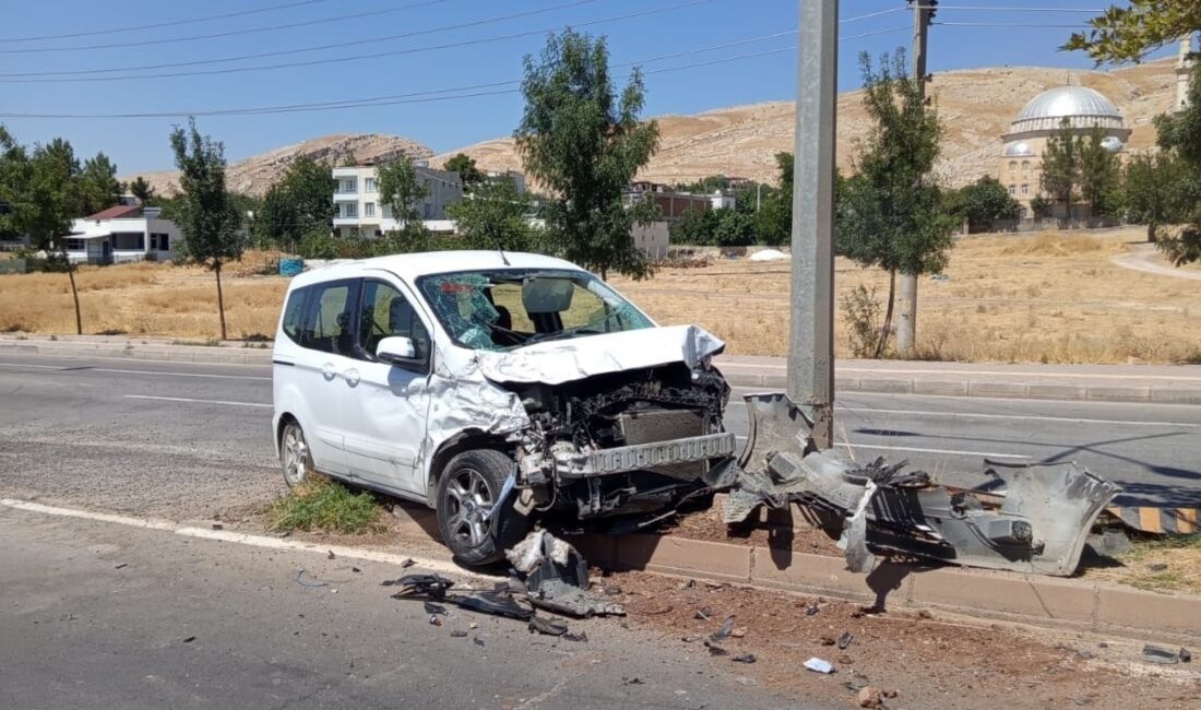 Diyarbakır’ın Silvan ilçesi Yüksek Mahallesi mevkiinde meydana gelen trafik kazasında