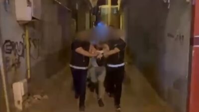 Diyarbakır’da narkotik ekiplerince düzenlenen çalışmalarda uyuşturucu maddeler ile ruhsatsız silahlar
