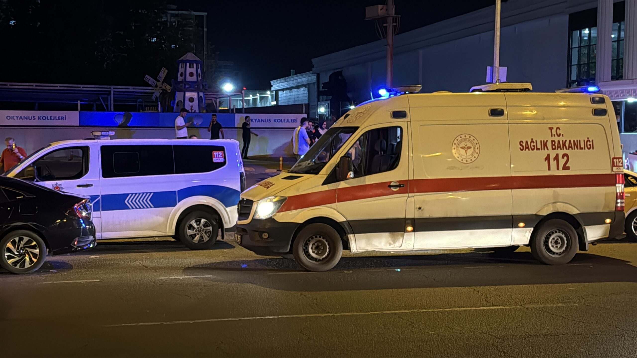 Diyarbakır'da düğün salonunda iki taraf arasında tekme tokat kavga: 5 yaralı