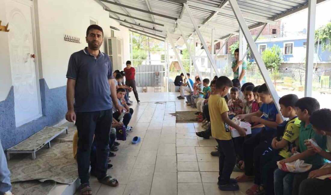 Diyarbakır’ın Çüngüş ilçesinde Kur’an Kursu öğrencilerine yiyecek ikramında bulunuldu.