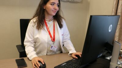 Uzman klinik psikolog Tülinay Seçkin, havaların ısınmasının vücut kontrolünü zorlaştırdığını