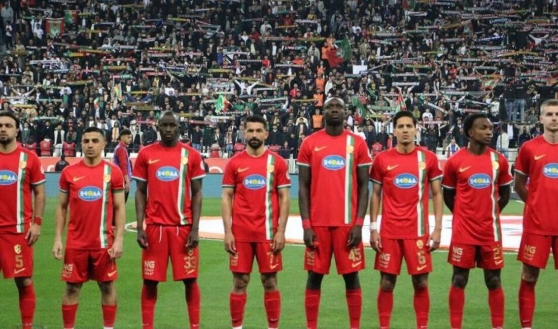 TFF 1. Lig’de mücadele eden Kayserispor, transfer yasağını kaldırdıktan sonra