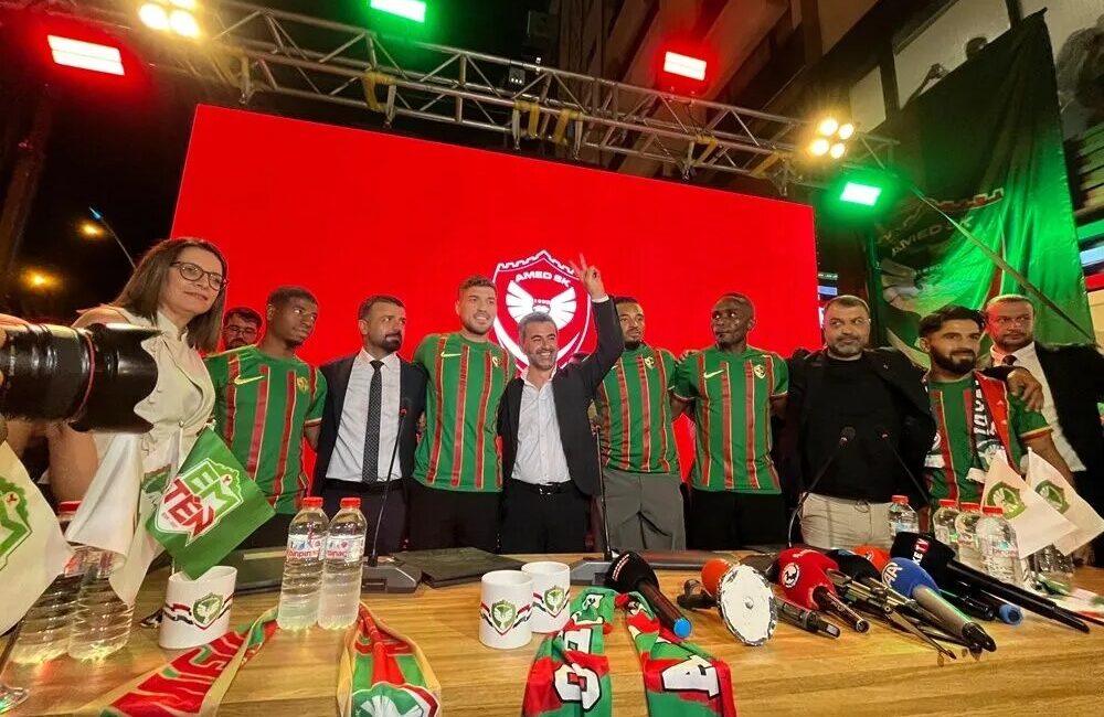 Amedspor, transferde anlaşma sağladığı Samuel Ballet, Yira Sor, Gökhan Gül,