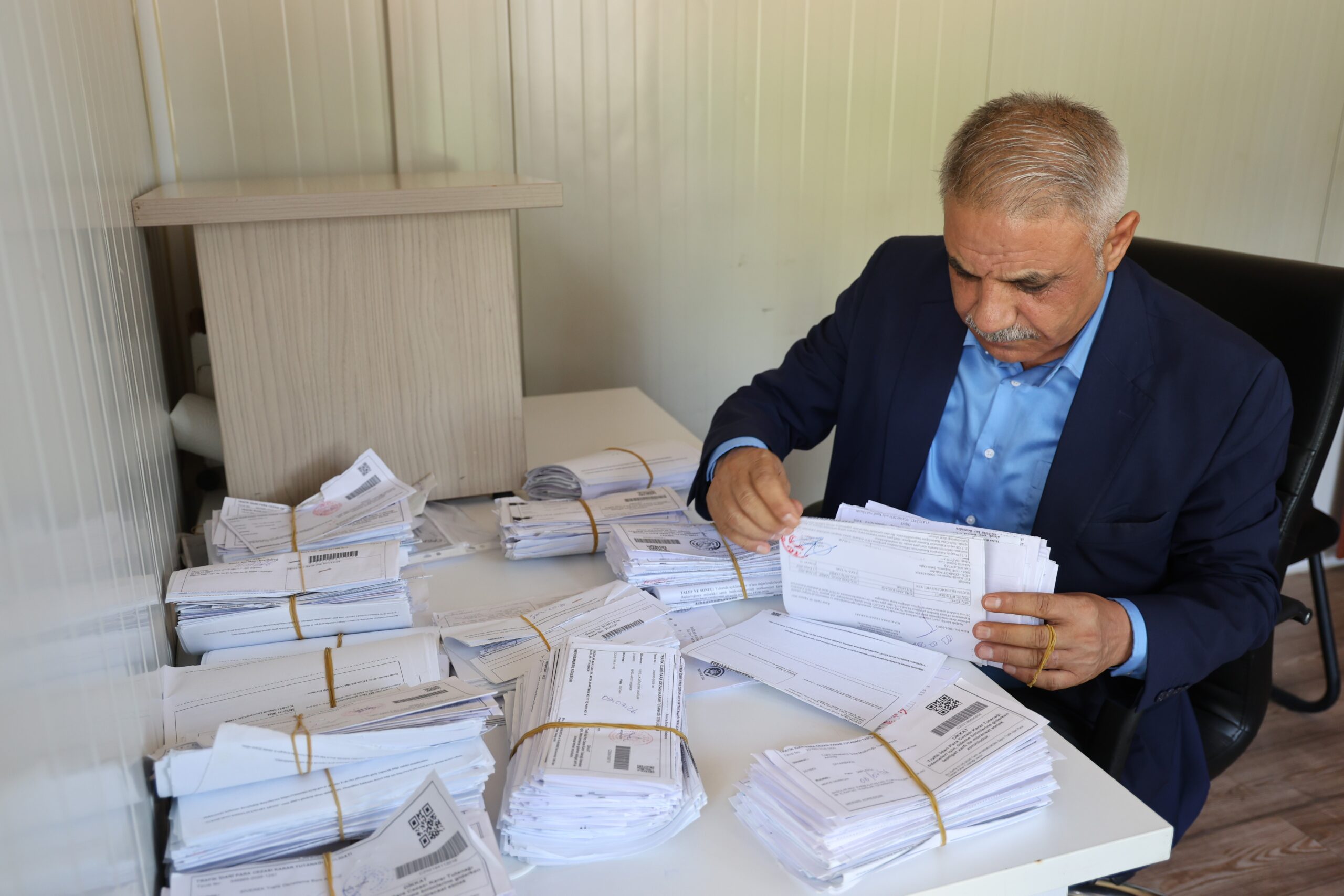 Diyarbakır'ın Bağlar ilçesine bağlı Bağcılar Mahallesi muhtarı Şeyhmus Şirdenli, muhtarlığa