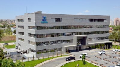 Dicle Elektrik, 2020 yılından bu yana sürdürdüğü Başarı Bursu Programı