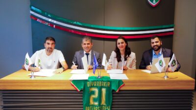 Amedspor Diyarbakır Özel Batı Hastanesi ile sağlık sponsorluğu anlaşması imzaladı.