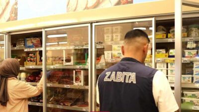 Kayapınar Belediyesi Zabıta Müdürlüğü ekipleri kasap ve marketlerde kapsamlı gıda