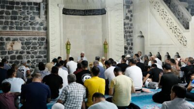Diyarbakır'da Mevlid Kandili dualarla idrak edildi.