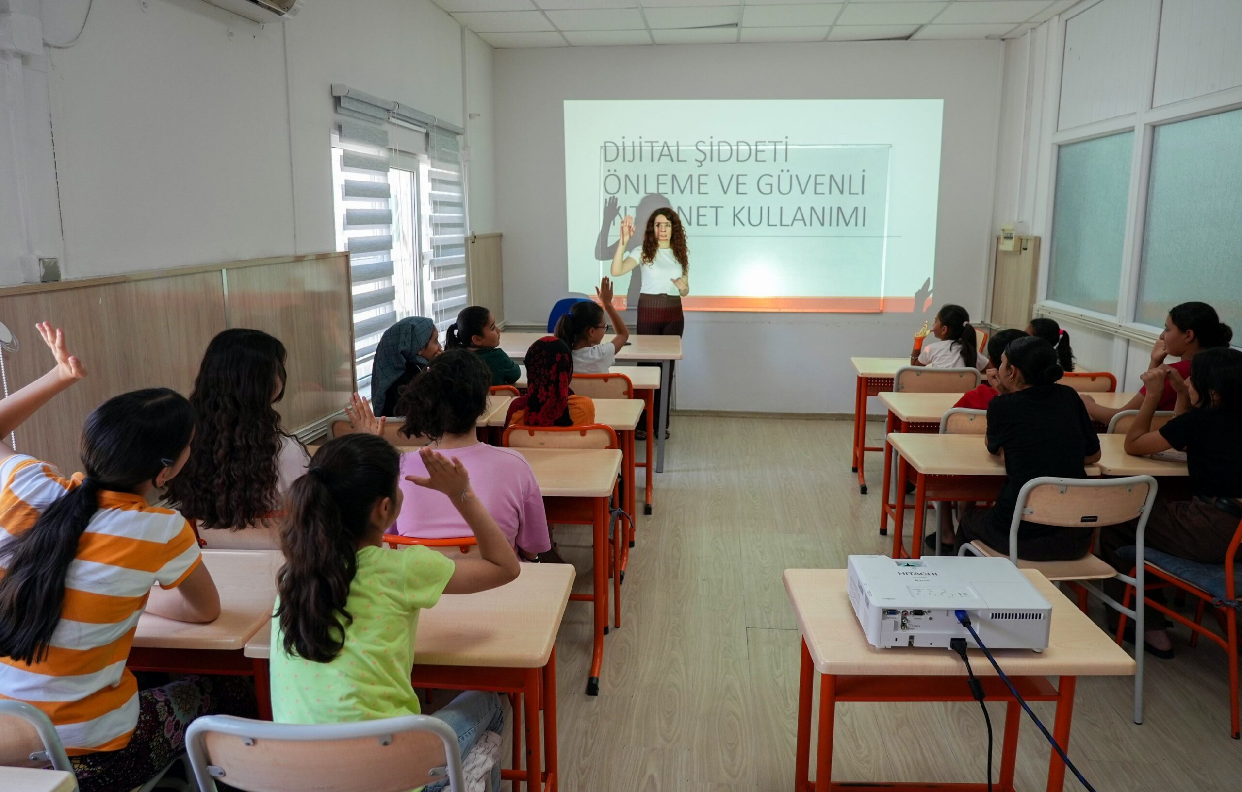 Diyarbakır Büyükşehir Belediyesi, Ben û Sen Kadın Yaşam Merkezi’nde çocuklara