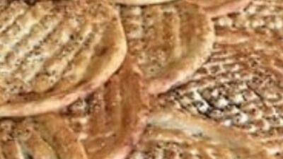 Diyarbakır'ın Çermik ilçesinde yaklaşık bir asırdır kandil gecelerinde yağlı ekmek