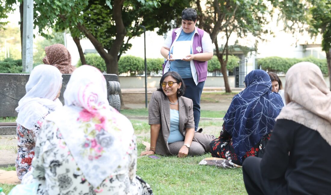 Kayapınar Belediyesi uzun zamandır bakım ve onarımları yapılmayan üç parkta