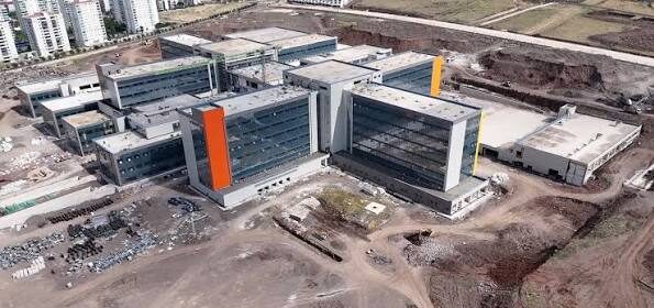 Diyarbakır'da sağlık alanında 111 civarında proje devam ediyor