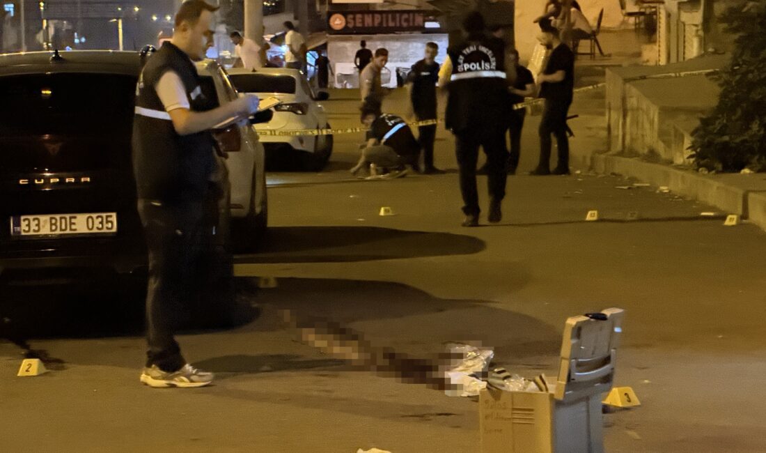 Diyarbakır’ın merkez Yenişehir ilçesinde iki grup arasında çıkan silahlı kavgada