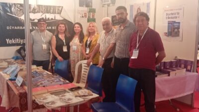 Diyarbakır'da 10. düzenlenen TÜYAP Kitap Fuarı kapılarını okuyuculara açtı. 26