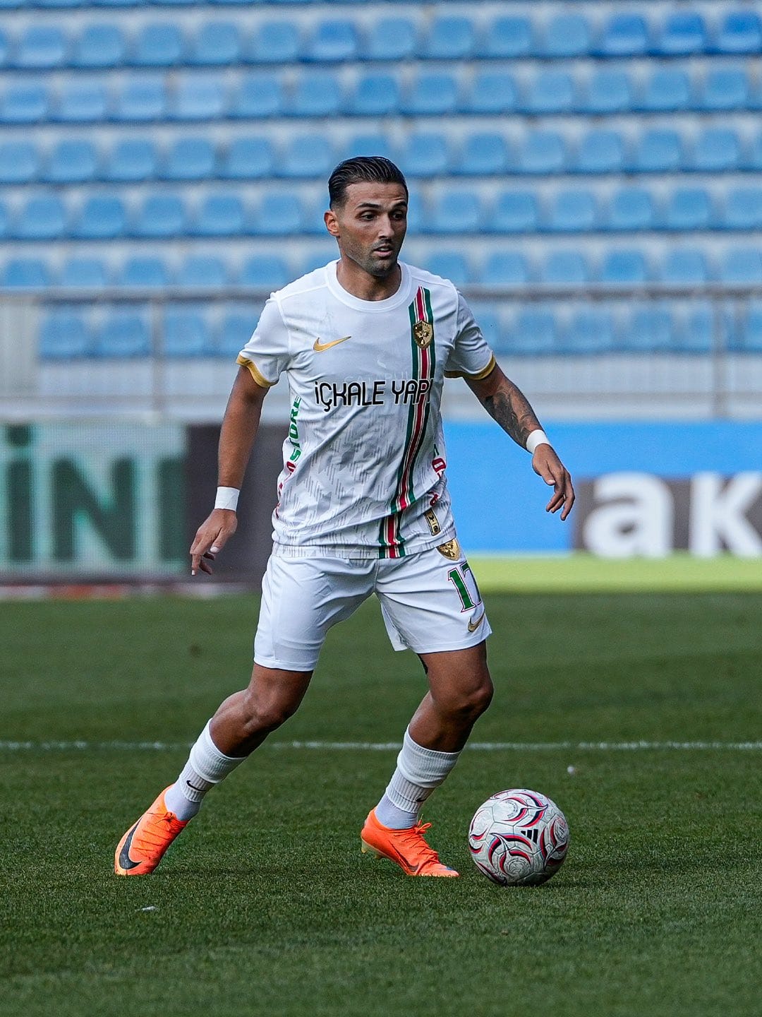 Amedspor, Kasımpaşa karşısında ilk yarıda 1-0 geride