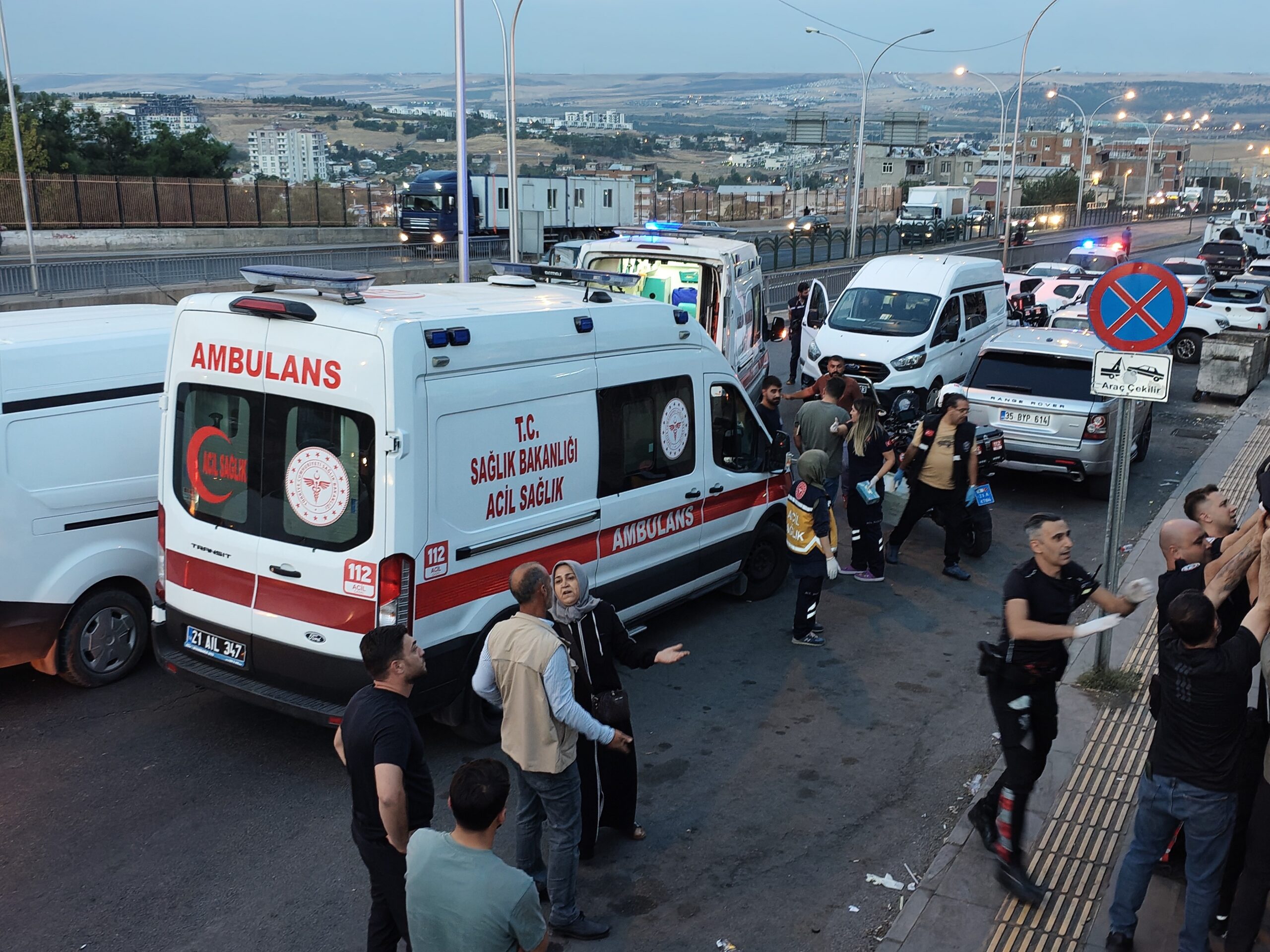 Diyarbakır’da silahlı kavga: 3 ölü!
