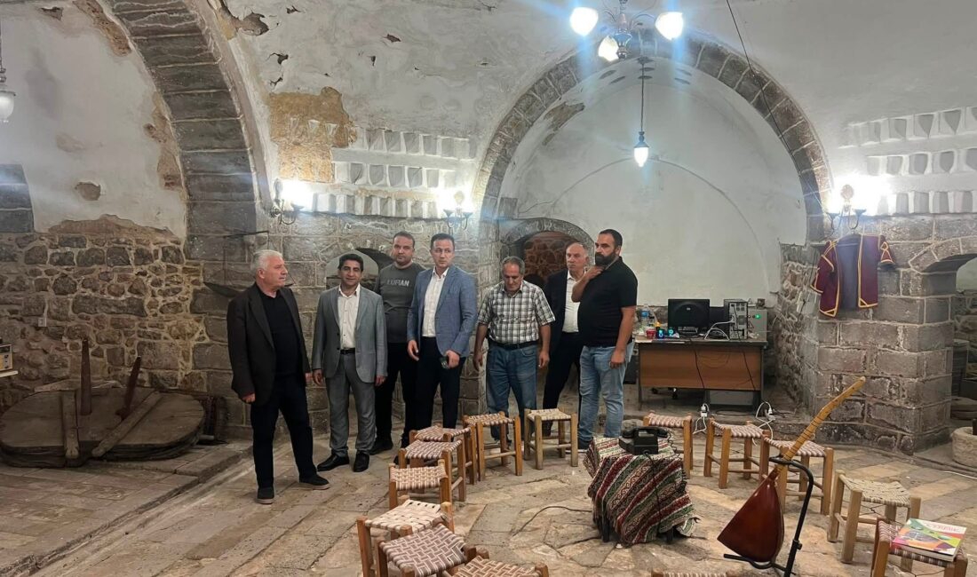 Diyarbakır'ın Çermik ilçesinde bulunan Osmanlı beylerine hizmet etmiş tarihi saray