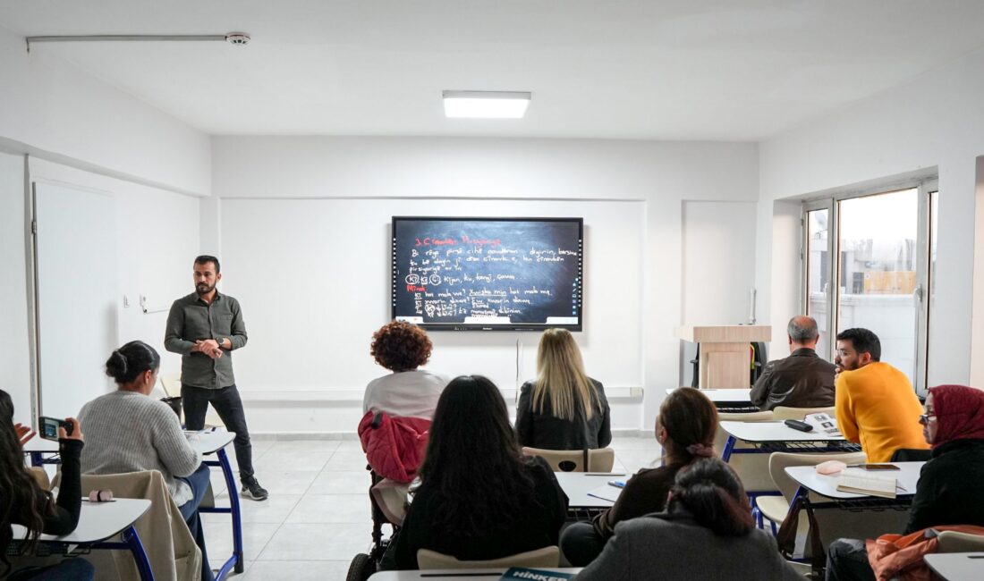 Diyarbakır Büyükşehir Belediyesinin çok dilli hizmet anlayışı doğrultusunda düzenlediği dil