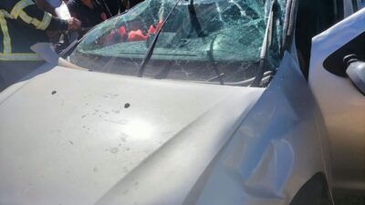 Diyarbakır'ın Çınar ilçesinde otomobilin takla atması sonucu meydana gelen trafik