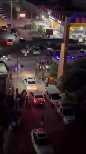 Diyarbakır’ın Kayapınar ilçesinde iki grup arasında çıkan silahlı kavgada 2