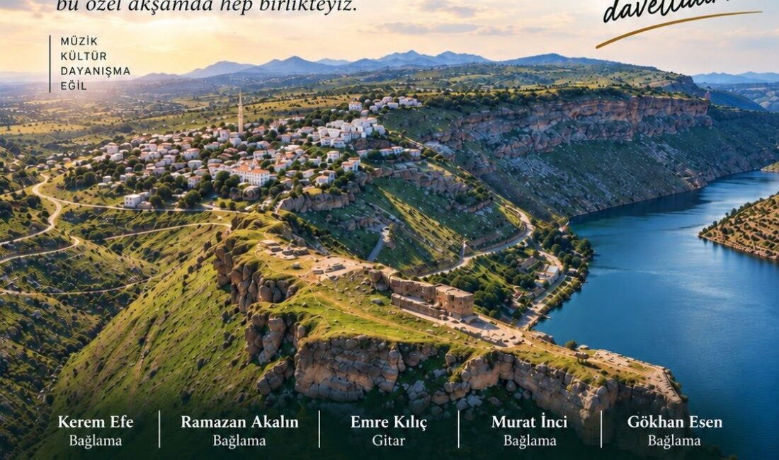 Diyarbakır'ın Eğil ilçesinde bulunan kale ve baraj kıyısında müzik şöleni