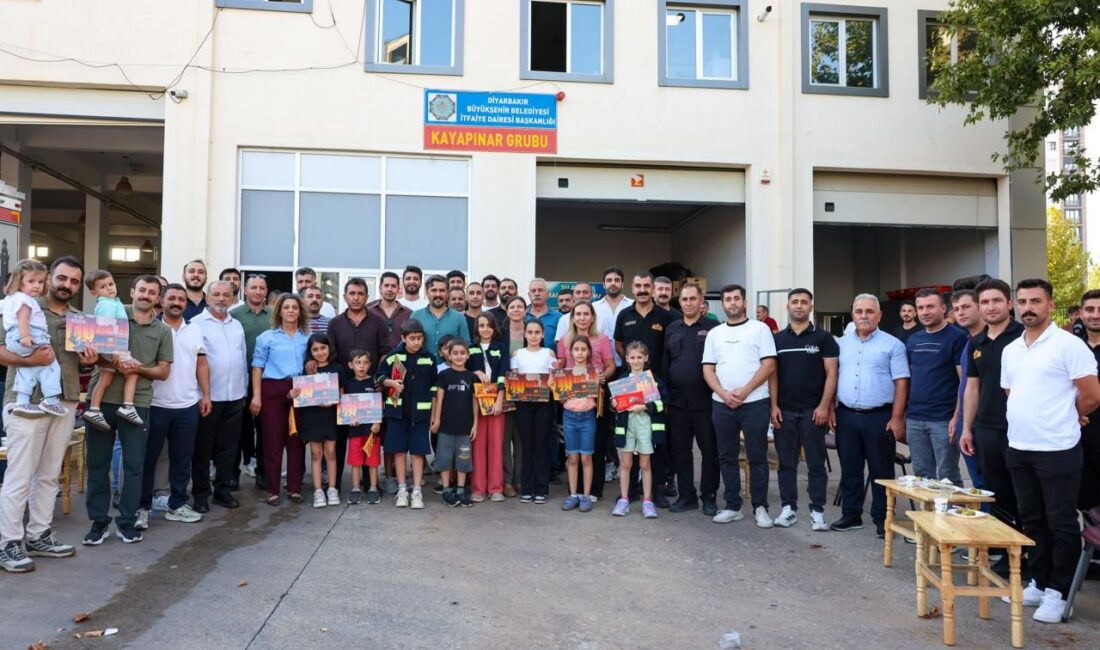 İtfaiye Haftası kapsamında itfaiye emekçileri ve aileleriyle bir araya gelen