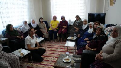 Diyarbakır Büyükşehir Belediyesi Eşbaşkanı Serra Bucak, Fiskaya'da bulunan Dicle Mahallesi'nde