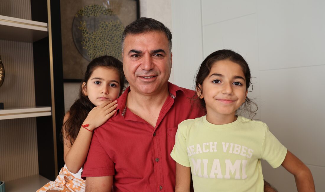 Diyarbakır'da yaşayan 10 yaşındaki Roza, dijital ortamda izlediği Güney Kore