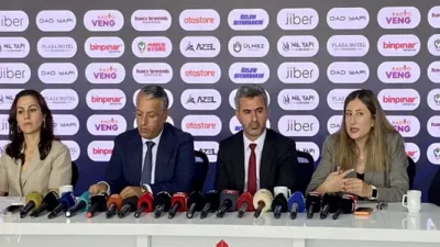 Amedspor Kulüp Başkanı Nahit Eren, bilet teminindeki sıkıntılarla ilgili konuştu.