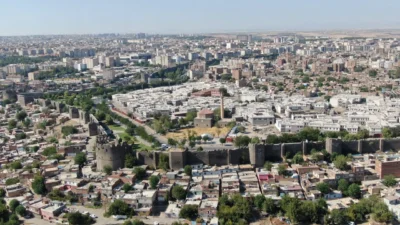 Yapılan saha araştırmasına göre, Diyarbakır siyasetinde en etkili 10 aktör