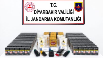 Diyarbakır'da jandarma ekiplerince düzenlenen operasyonlarda çok sayıda kaçak malzeme ele