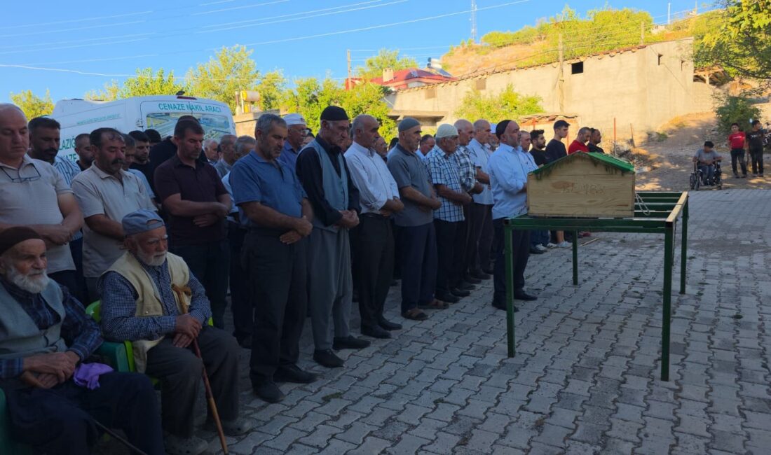 Elazığ'da kazada ağır yaralanan Diyarbakırlı 26 yaşındaki Emrullah Dirik 9
