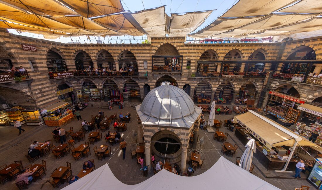 
DİYARBAKIR’DA KÜLTÜR, SANAT, MÜZİK VE GASTRONOMİ DOKUZ GÜN BOYUNCA ŞEHRİN